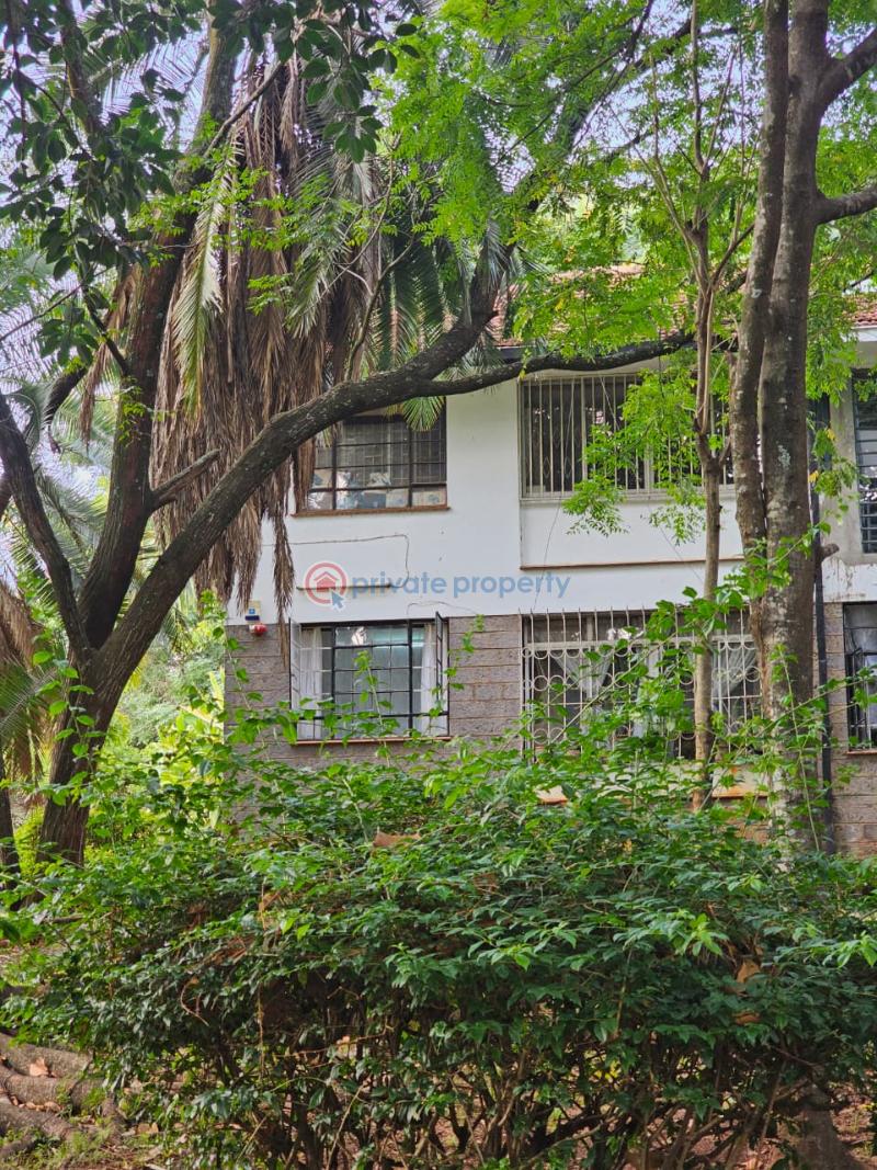 4 bedroom Commercial Property For Rent Off James Gichuru Road Near Lavington Green Shopping Mall. Nairobi - 4