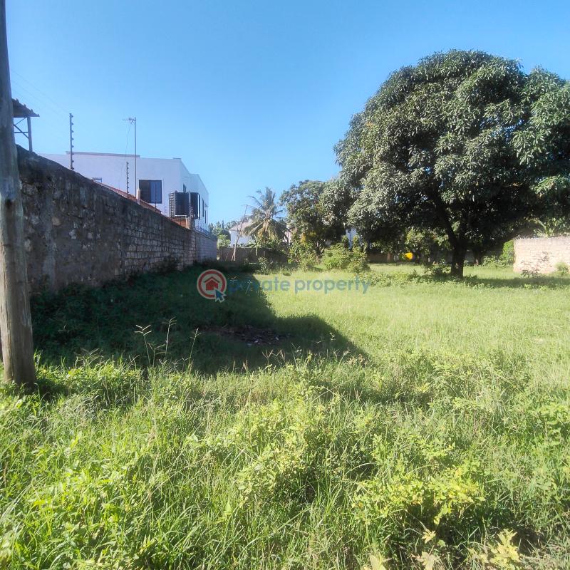 Mixed use Land For Sale Near Braeburn International Schools near Braeburn International School Bamburi Mombasa - 1