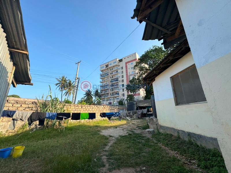 Mixed use Land For Sale Bombolulu Ziwa La Ng'Ombe Mombasa - 4