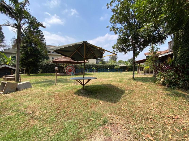 7 bedroom Commercial Property For Sale Nairobi Karen  - 9