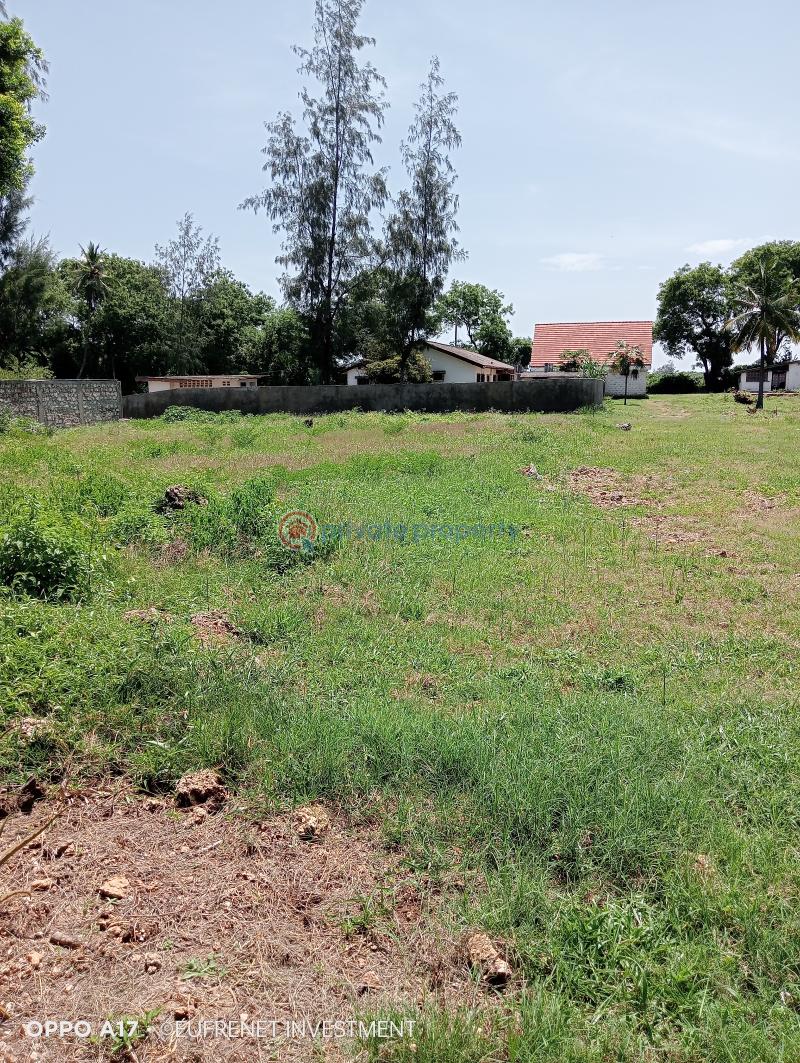 Land For Sale Kanamai Road Near Sun N Sand Beach Hotel Kanamai Mtwapa Kilifi - 5