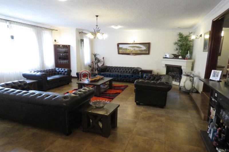 3 bedroom Apartment For Sale A Few Meters From The Tarmac Road Machakos Athi River  - 6