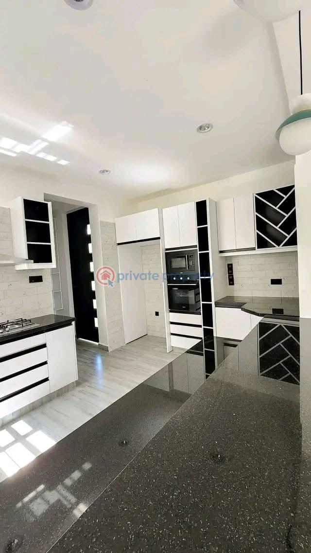 4 bedroom Townhouse For Sale Ruiru Membley membley Membley Estate Kiambu - 8