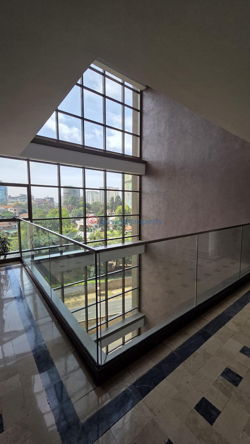 3 bedroom Apartment For Rent Near Aga Khan School 6th Avenue Parklands Nairobi - 14
