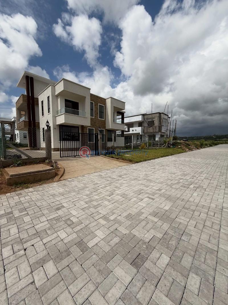 Land For Sale Kingswood Vipingo Vipingo Beach Shimo La Tewa Kilifi - 0