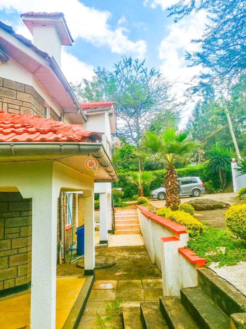 6 bedroom Townhouse For Sale Rimpa Road Rimpa Ongata Rongai Kajiado - 0
