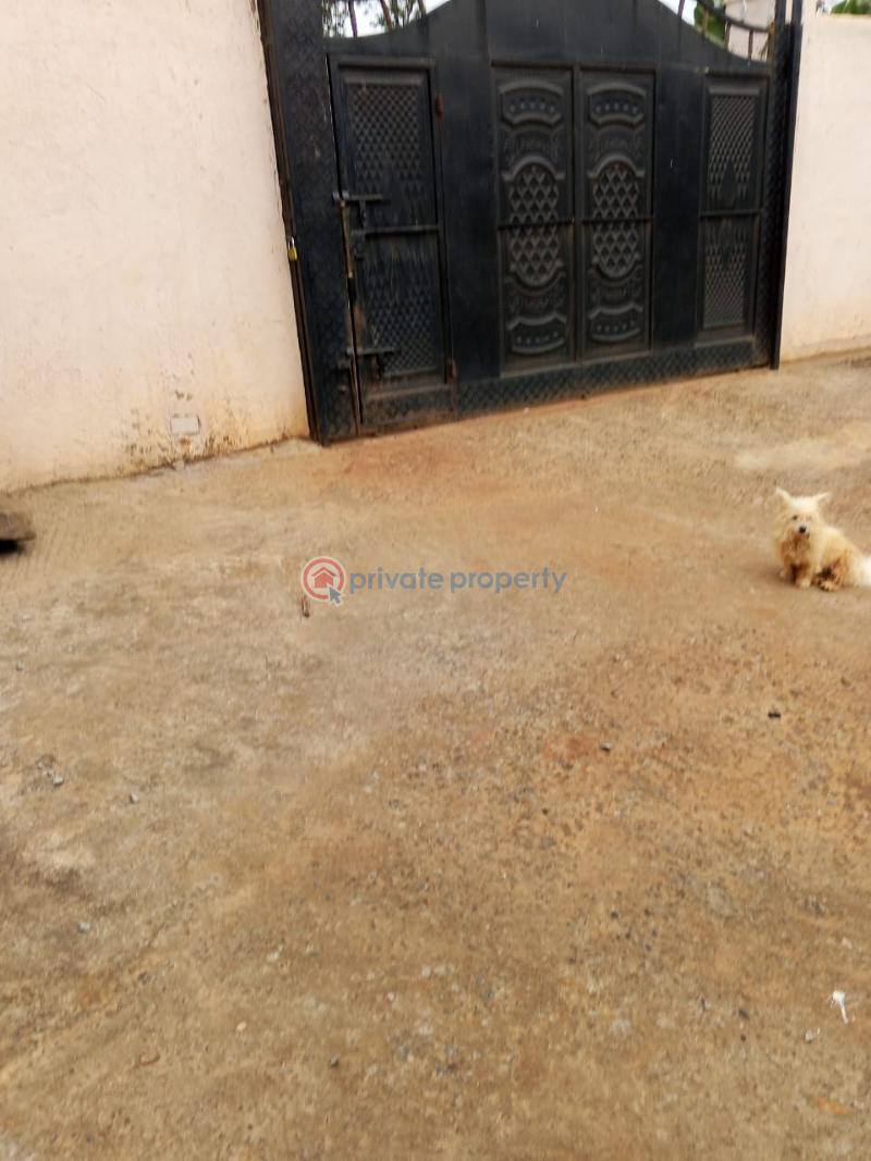 3 bedroom House For Sale 400 Meters From The Tarmac Road. Gikambura Kikuyu Kiambu - 4