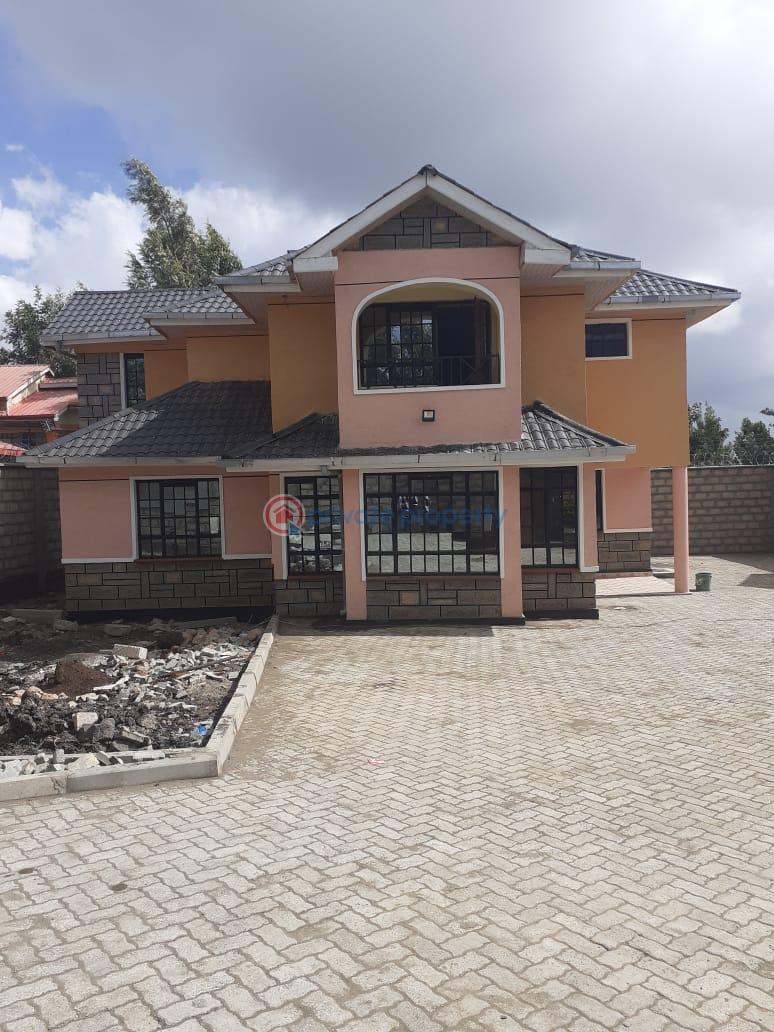 4 bedroom House For Sale Close To The Tarmac Road Ongata Rongai Kajiado - 5