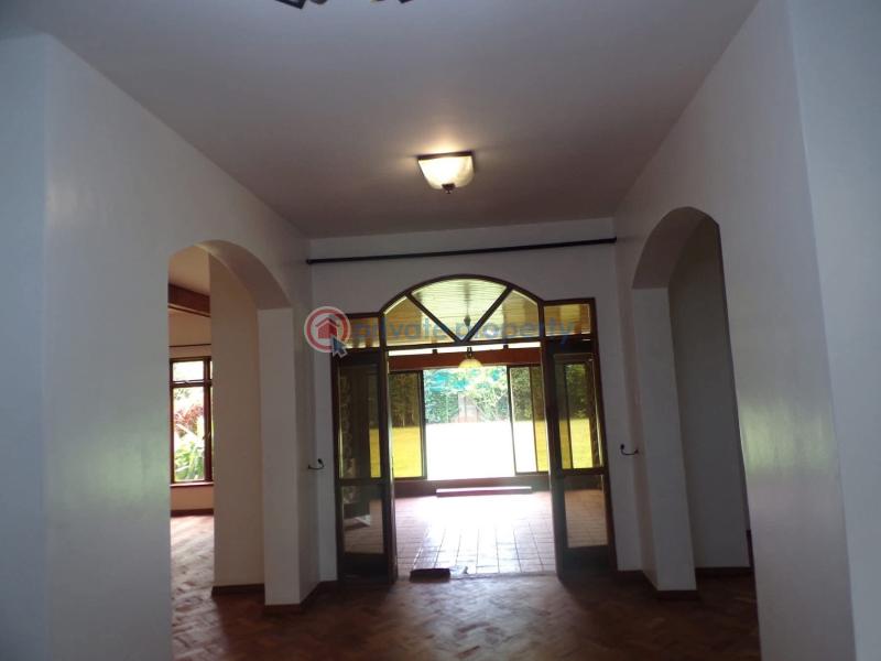 5 bedroom House For Rent Karen Nairobi - 8