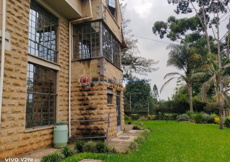 5 bedroom Townhouse For Sale Lavington Nairobi - 15