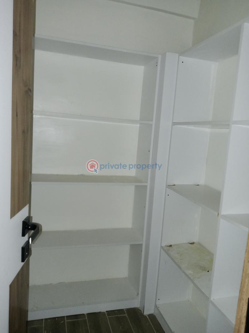 5 bedroom Apartment For Rent Parklands Nairobi - 4