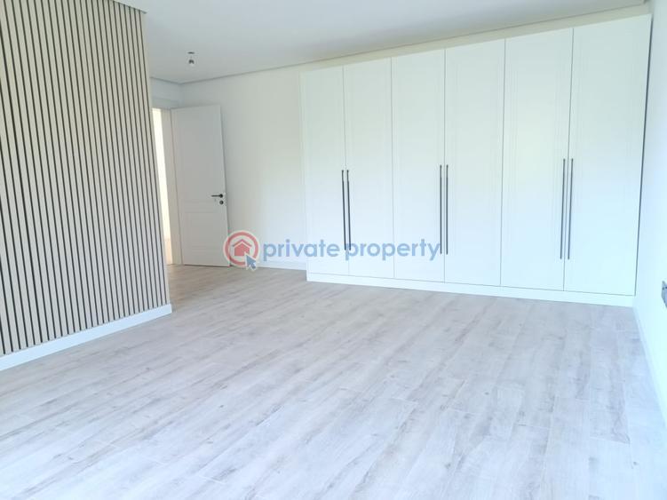 5 bedroom Warehouse For Sale Lavington Nairobi - 15