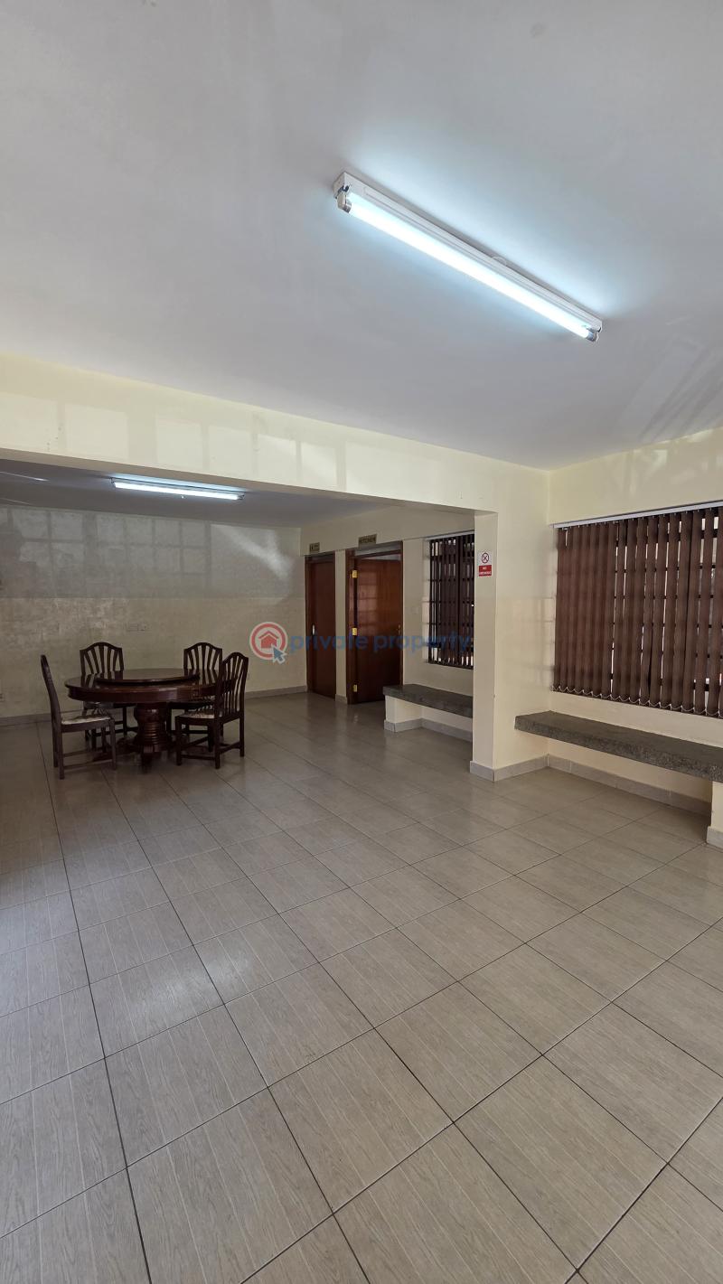 3 bedroom Apartment For Sale Near Diamond Plaza 3rd Parklands Nairobi - 1