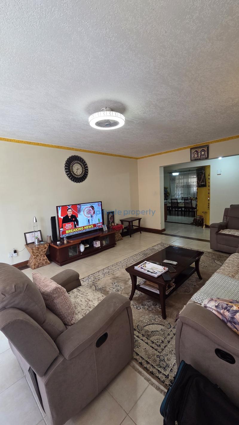 3 bedroom Apartment For Sale Near Diamond Plaza 3rd Parklands Nairobi - 2