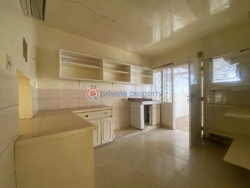 4 bedroom Townhouse For Rent Near Diamond Plaza 3rd Parklands Nairobi - 3