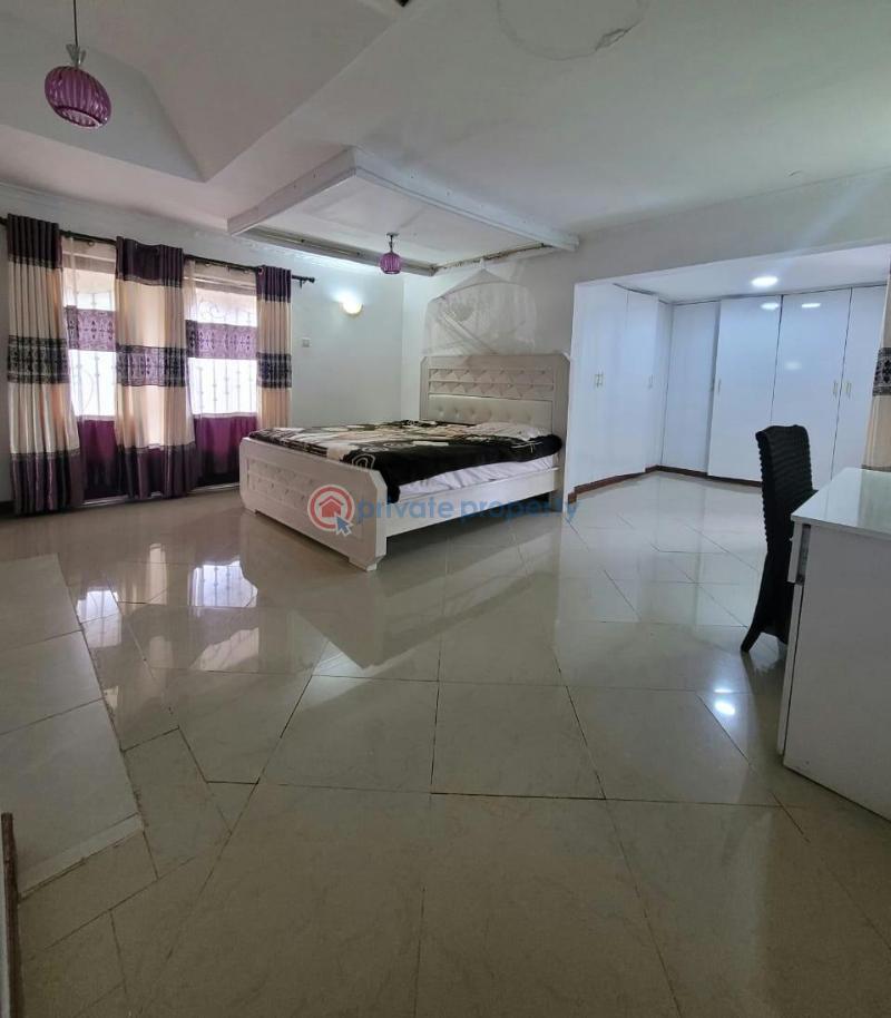 5 bedroom Townhouse For Sale kamakis Ruiru Kiambu - 0