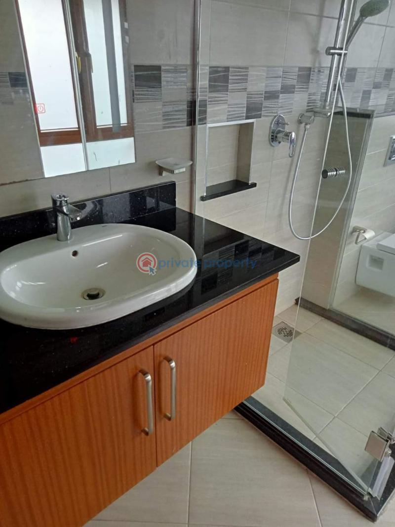 5 bedroom House For Rent Lavington Nairobi - 32
