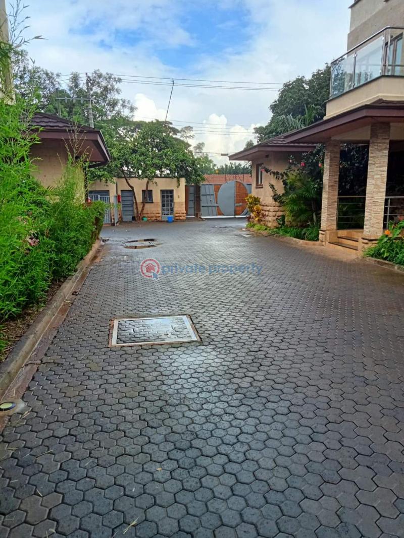 5 bedroom House For Rent Lavington Nairobi - 19