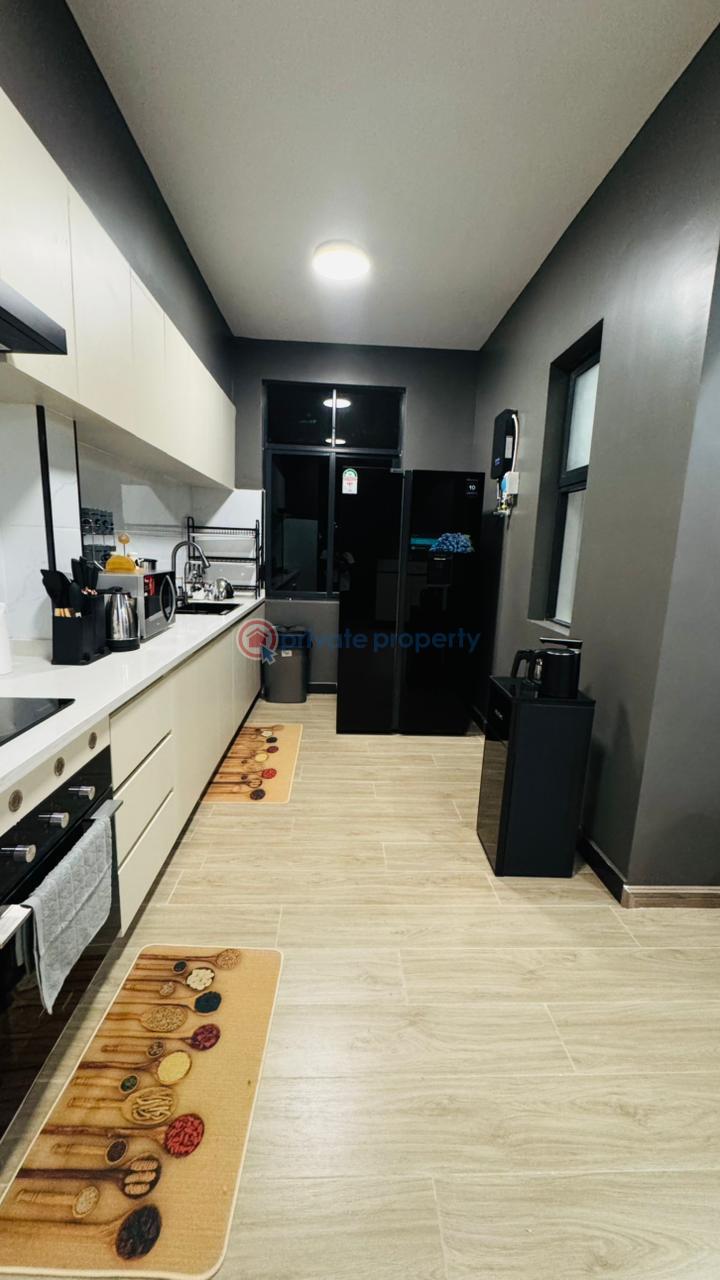 3 bedroom Apartment For Rent Near Yaya Centre Kilimani Nairobi - 1