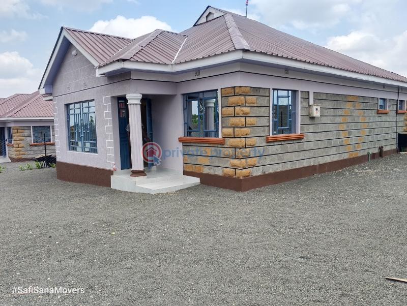 3 bedroom Semi detached Bungalow For Sale Kajiado Acacia Area Kitengela  - 2