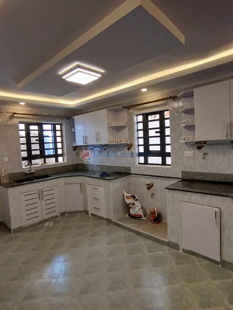 2 bedroom House For Rent Malaba Central Busia - 2