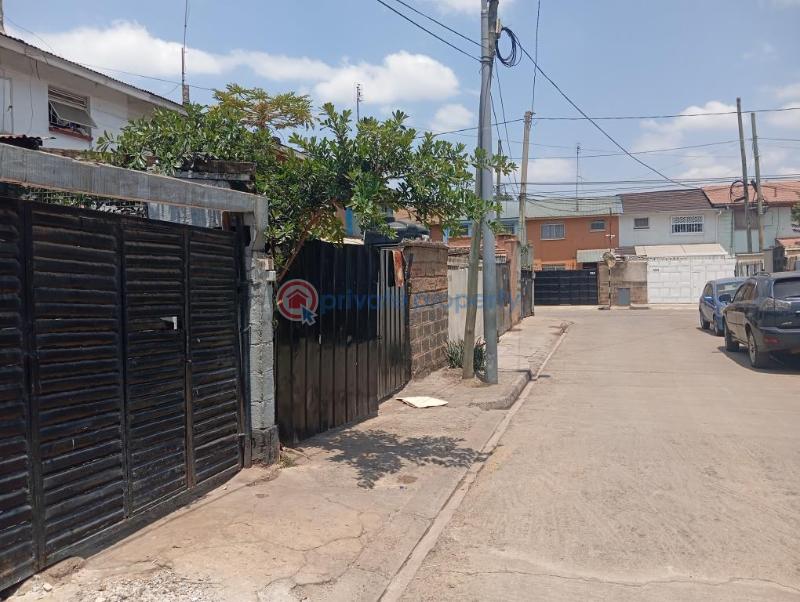 3 bedroom House For Sale Near Nairobi West Hospital Off Mbagathi Road Nairobi West  - 14