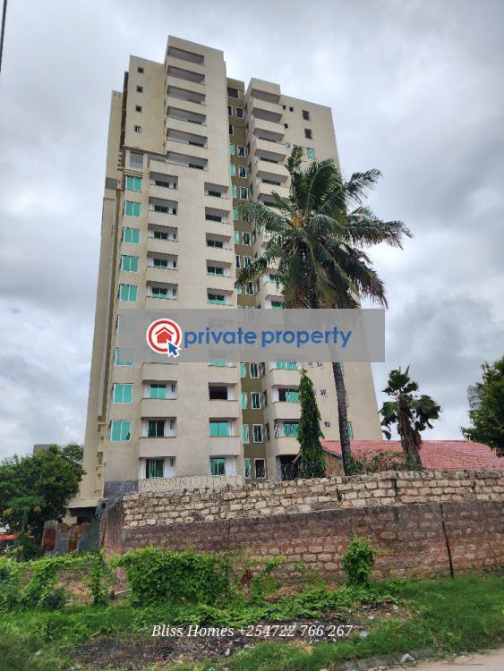 4 bedroom Apartment For Sale &nbsp;manyimbo Road Tudor Mombasa - 1