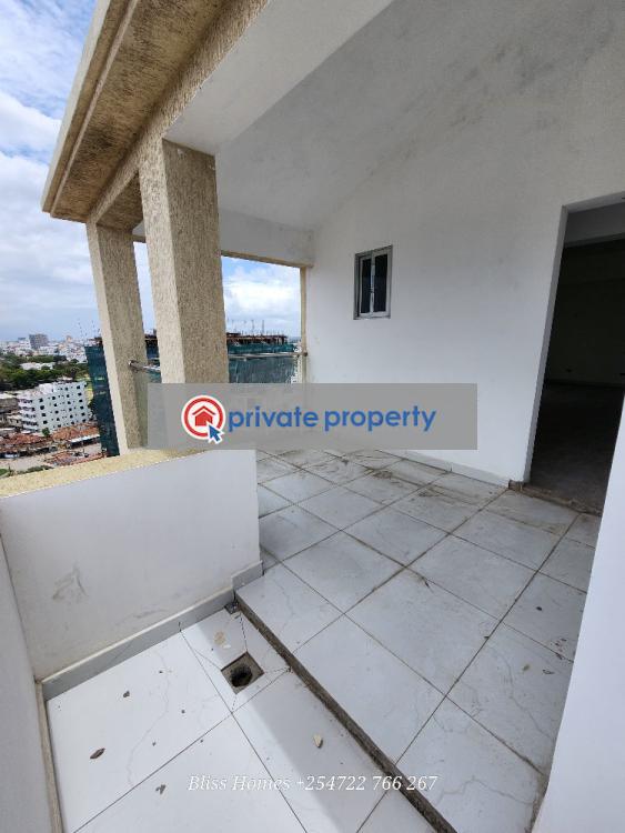 4 bedroom Apartment For Sale &nbsp;manyimbo Road Tudor Mombasa - 12