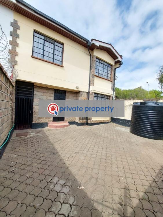 6 bedroom House For Sale &nbsp;donholm Estate Embakasi Nairobi - 1