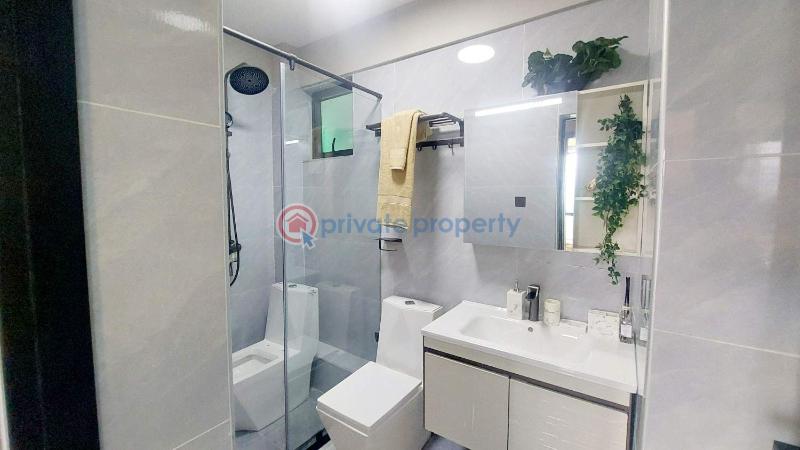 2 bedroom Apartment For Sale Near Kileleshwa Police Station. Nairobi - 10