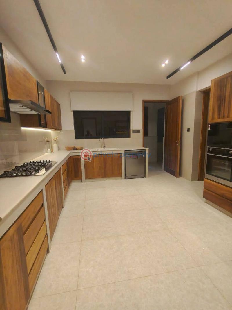 3 bedroom Apartment For Sale Mount Kenya Road Mount Kenya Voyager Nyali Mombasa - 2