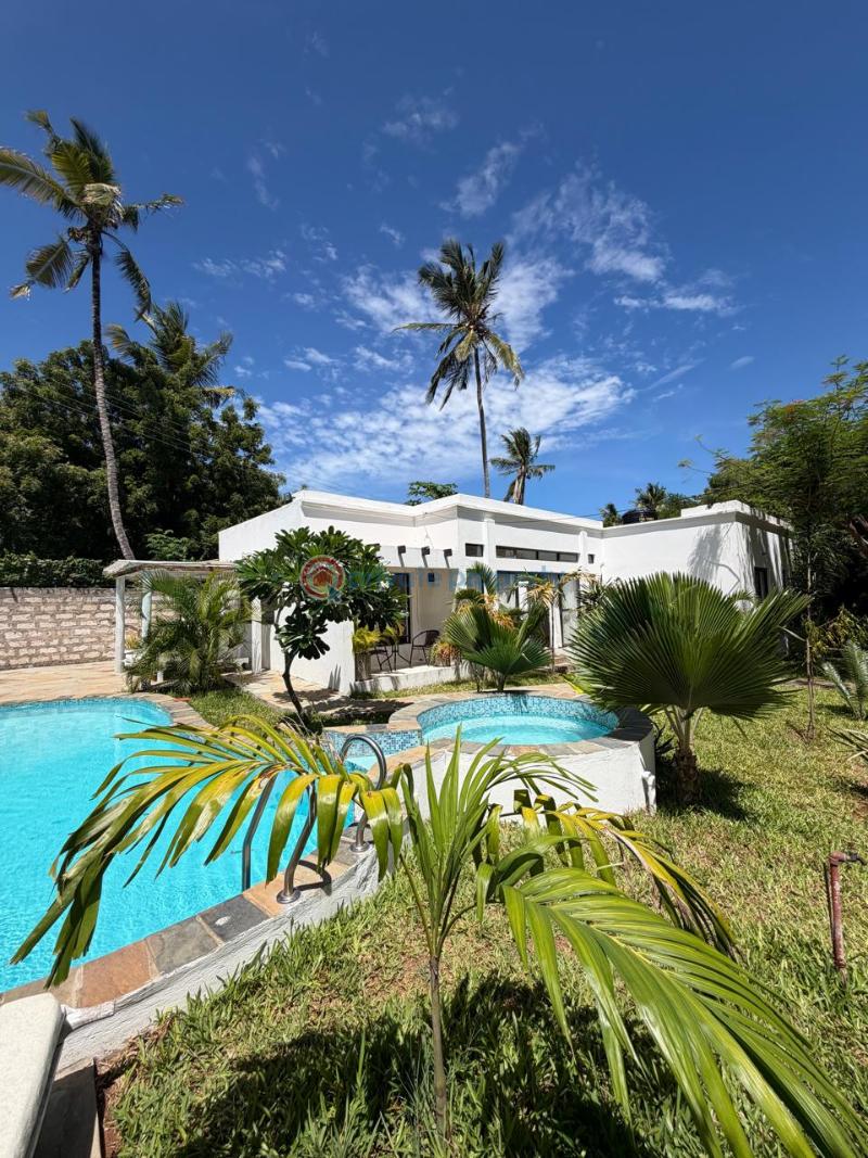 4 bedroom House For Sale Watamu Kilifi - 4