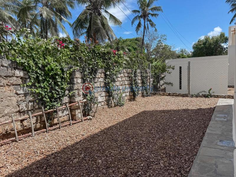 3 bedroom House For Sale Ocean Front Watamu Kilifi - 37