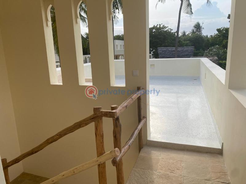 3 bedroom House For Sale Jacaranda Beach. Watamu Kilifi - 13