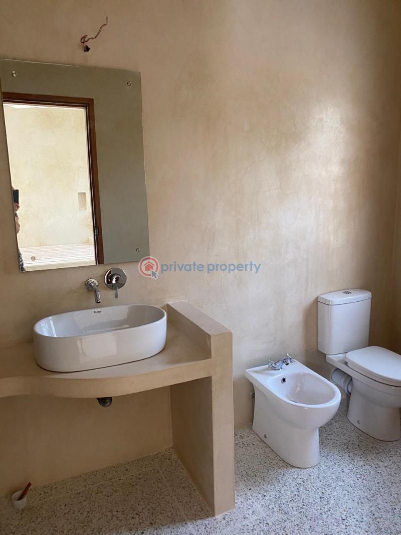 3 bedroom House For Sale Jacaranda Beach. Watamu Kilifi - 16