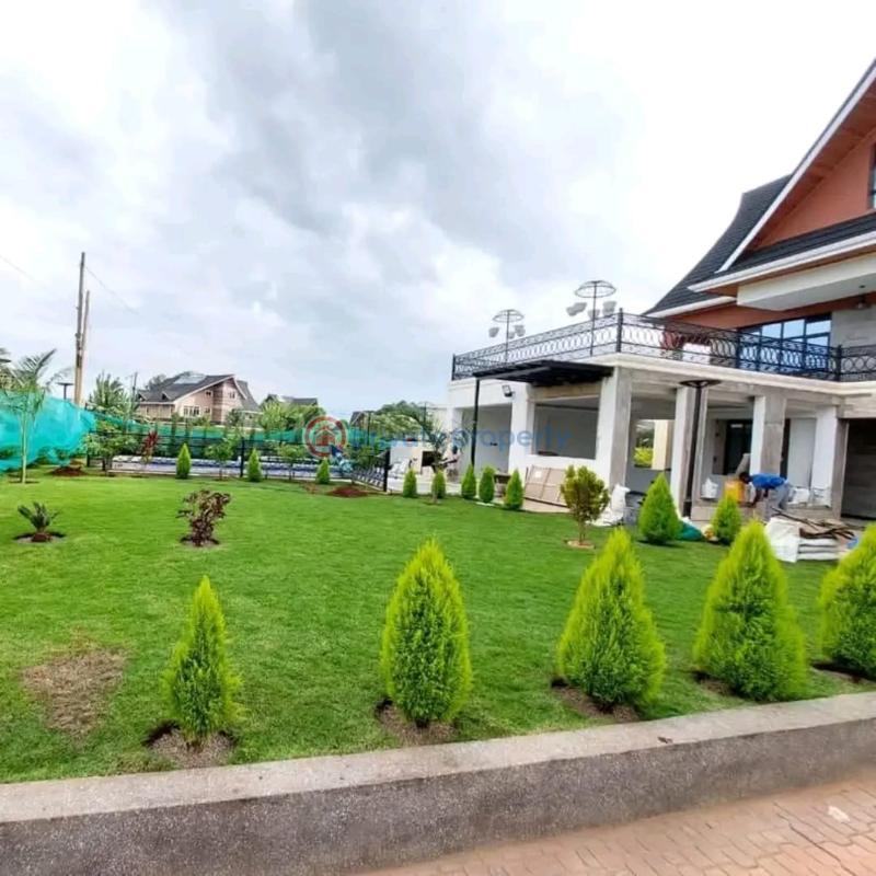 5 bedroom Townhouse For Sale westlands Nairobi - 9
