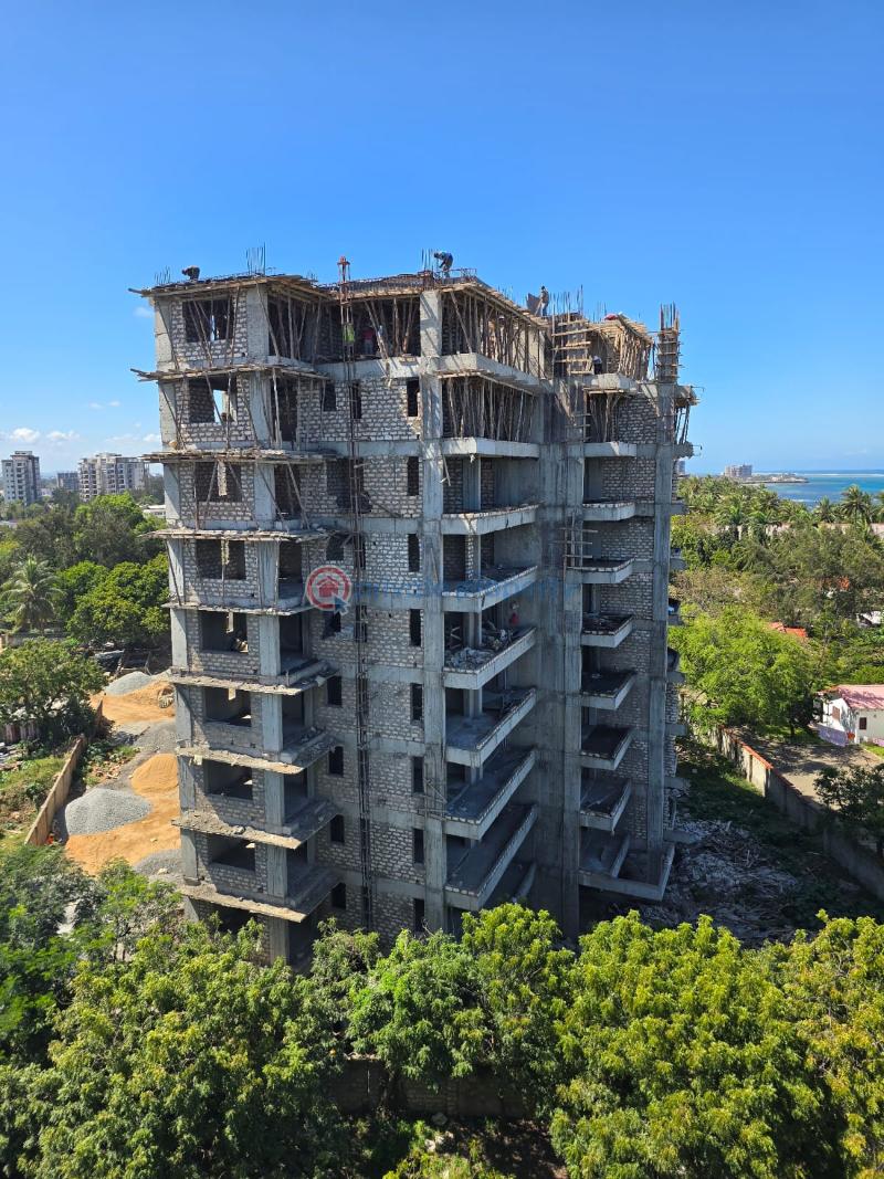 3 bedroom Apartment For Sale 2nd Row From The Beach Nyali Mombasa - 8