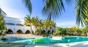 10 bedroom Hotel / Guest House For Sale Ocean Front Watamu Kilifi