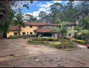 Land For Sale Spring Valley Nairobi