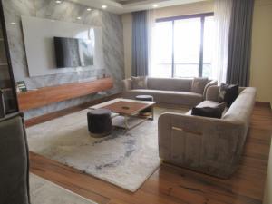 2 bedroom Apartment For Rent Near Kileleshwa Police Station. Nairobi