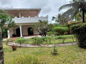 4 bedroom House For Sale Watamu Ocean Front Ocean Front Watamu Kilifi