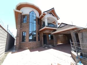 4 bedroom House For Sale membley Membley Estate Kiambu