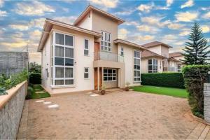 4 bedroom House For Sale Runda Westlands Nairobi