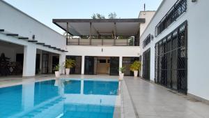 4 bedroom House For Sale Ocean Front Watamu Kilifi