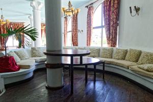 10 bedroom Hotel / Guest House For Sale Diani Ukunda Kwale