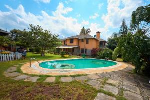 4 bedroom House For Sale Karen Nairobi
