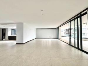 5 bedroom Apartment For Rent General Mathenge Westlands Nairobi