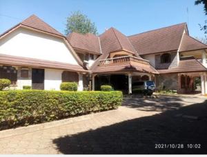 5 bedroom House For Sale Muthaiga North Nairobi