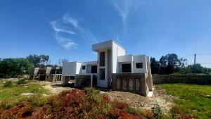 5 bedroom Townhouse For Sale Off Langata Road Nairobi Karen 