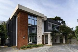 5 bedroom House For Rent Opp Simba Road Nyali Mombasa